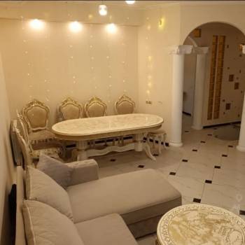 Продается Многокомнатная квартира, 139,2 м²