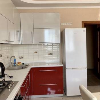 Сдается 1-комнатная квартира, 55 м²