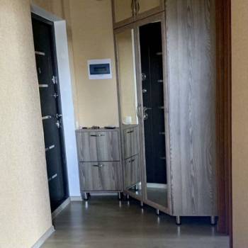 Сдается 1-комнатная квартира, 55 м²