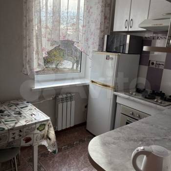 Сдается 1-комнатная квартира, 30 м²