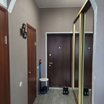 Продается 1-комнатная квартира, 36,8 м²