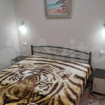 Сдается 1-комнатная квартира, 40 м²