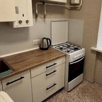 Продается 1-комнатная квартира, 30 м²