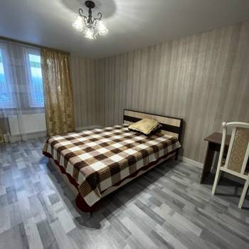 Сдается 2-х комнатная квартира, 65 м²