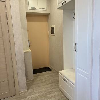 Сдается Многокомнатная квартира, 60 м²