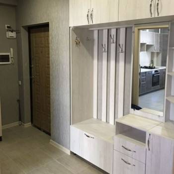 Продается 1-комнатная квартира, 40,6 м²