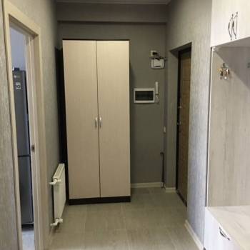 Продается 1-комнатная квартира, 40,6 м²