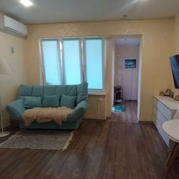 Продается 1-комнатная квартира, 30 м²