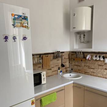 Сдается 1-комнатная квартира, 52 м²