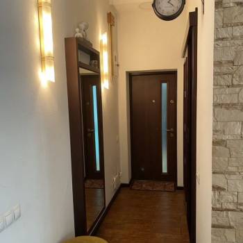 Сдается 1-комнатная квартира, 52 м²