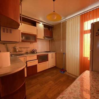 Сдается 2-х комнатная квартира, 65 м²