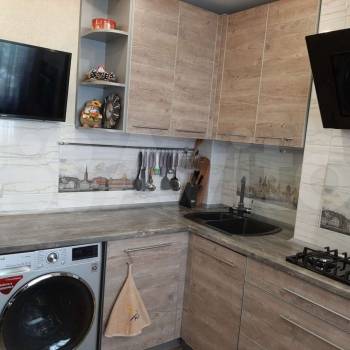 Сдается 1-комнатная квартира, 50 м²