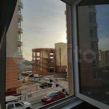 Сдается 1-комнатная квартира, 50 м²