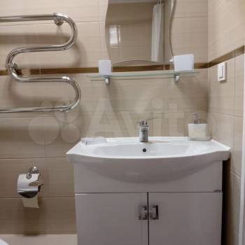 Сдается 1-комнатная квартира, 39 м²