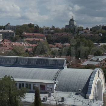 Сдается 2-х комнатная квартира, 76 м²