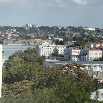 Сдается 2-х комнатная квартира, 76 м²