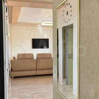 Сдается 2-х комнатная квартира, 76 м²