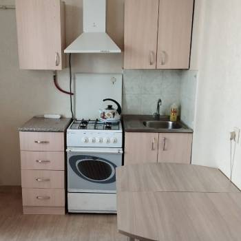 Продается 1-комнатная квартира, 39,7 м²