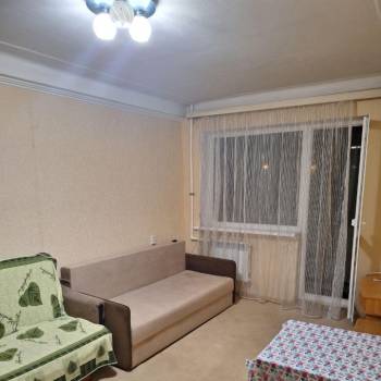 Сдается 1-комнатная квартира, 37 м²