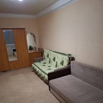 Сдается 1-комнатная квартира, 37 м²