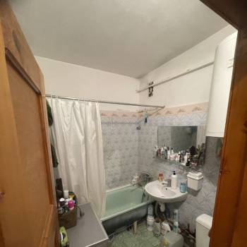 Продается 1-комнатная квартира, 35 м²