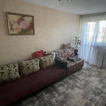 Продается 1-комнатная квартира, 35 м²