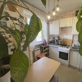 Продается 1-комнатная квартира, 35 м²