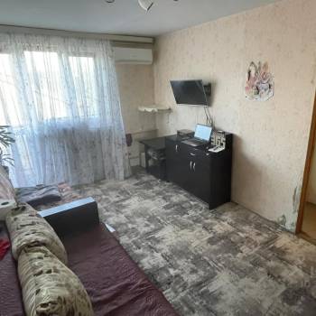 Продается 1-комнатная квартира, 35 м²