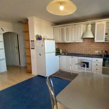 Сдается 2-х комнатная квартира, 60 м²