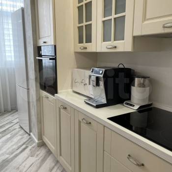 Сдается 1-комнатная квартира, 45 м²