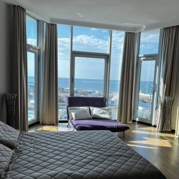 Продается 1-комнатная квартира, 43,6 м²