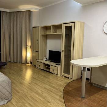 Продается 1-комнатная квартира, 43,6 м²