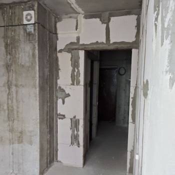 Продается 1-комнатная квартира, 36 м²