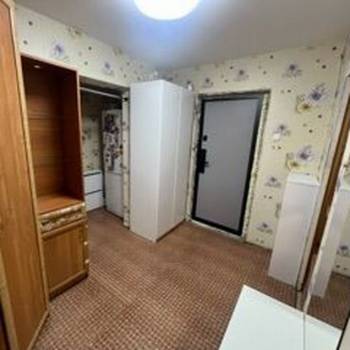 Продается 1-комнатная квартира, 40 м²