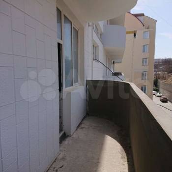 Продается 1-комнатная квартира, 36 м²