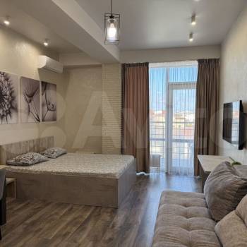 Продается 1-комнатная квартира, 37 м²