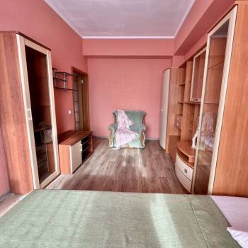 Сдается 1-комнатная квартира, 41 м²