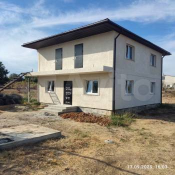 Продается Дом, 180 м²