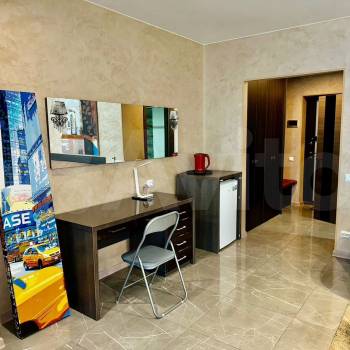 Сдается 1-комнатная квартира, 42 м²