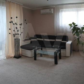 Продается 1-комнатная квартира, 40 м²