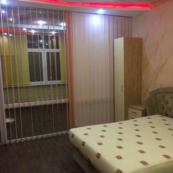 Продается 1-комнатная квартира, 55 м²