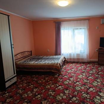 Сдается 1-комнатная квартира, 50 м²