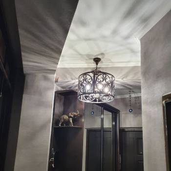 Продается 1-комнатная квартира, 63,7 м²