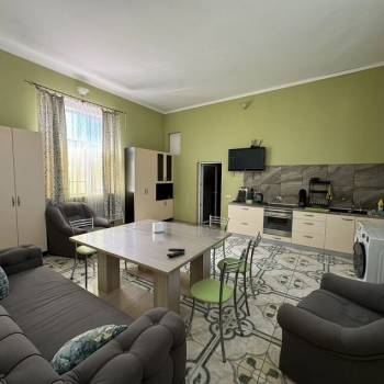 Сдается Многокомнатная квартира, 160 м²