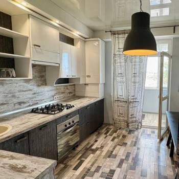 Сдается 2-х комнатная квартира, 73 м²