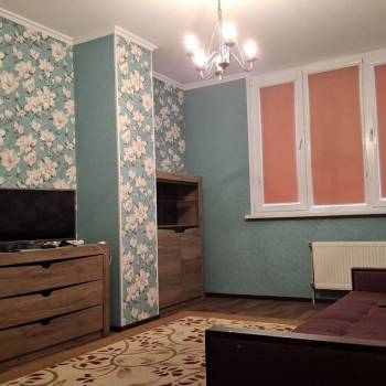 Сдается 1-комнатная квартира, 42 м²