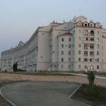 Сдается 1-комнатная квартира, 54 м²