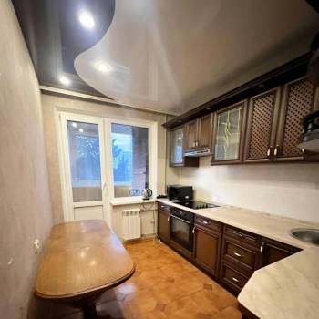 Сдается Многокомнатная квартира, 70 м²