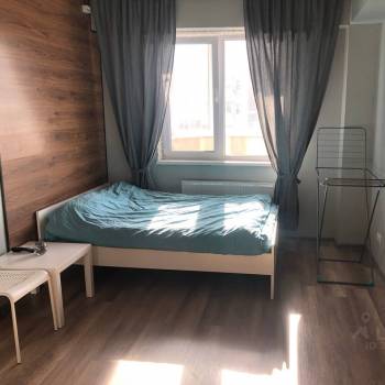 Продается 1-комнатная квартира, 36 м²