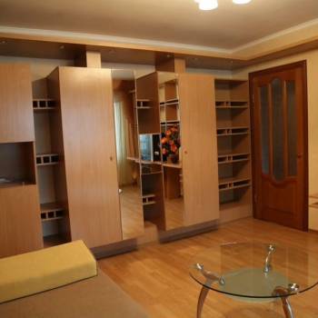 Сдается 2-х комнатная квартира, 60 м²